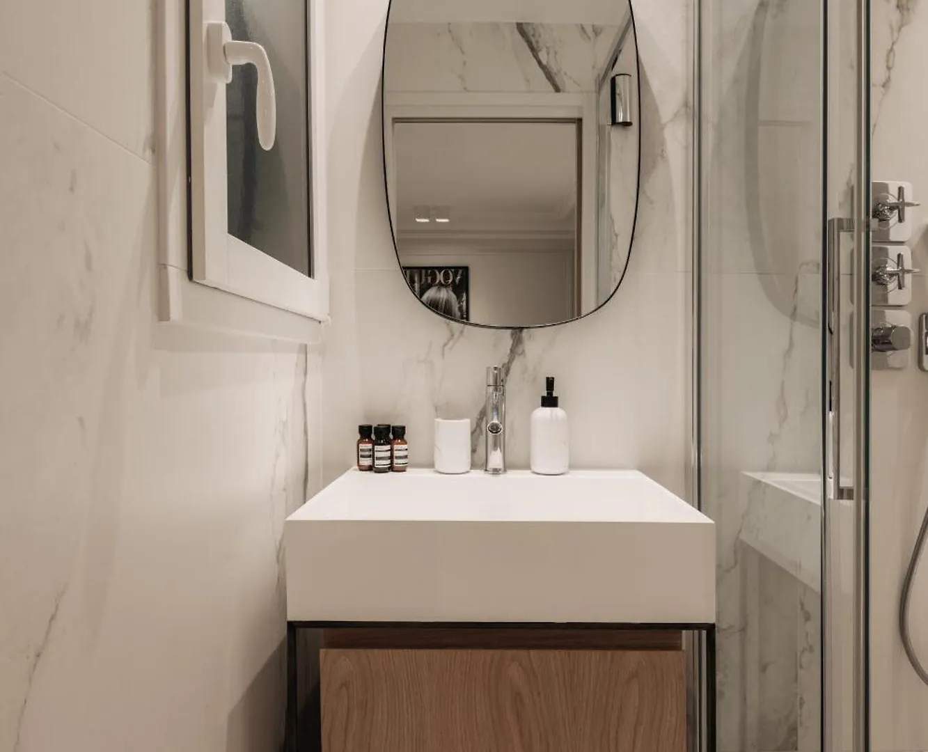 Highstay - Luxury Serviced - Louvre-rivoli Apartment