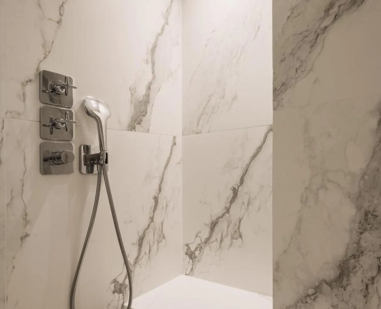 Highstay - Luxury Serviced - Louvre-rivoli Apartment