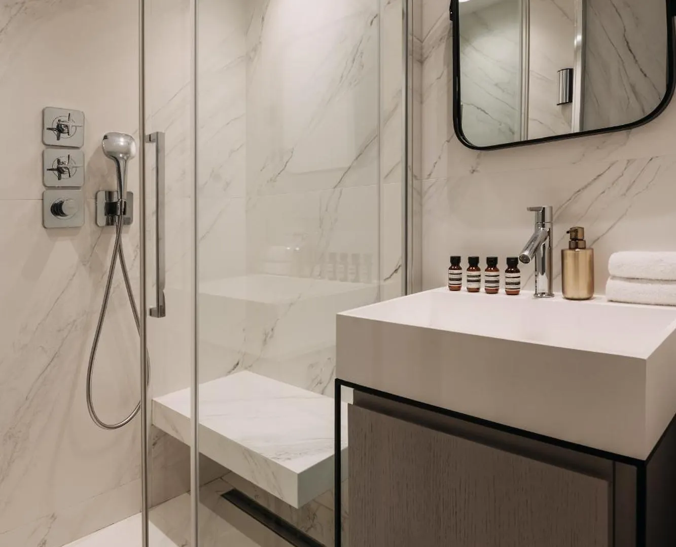 Highstay - Luxury Serviced - Louvre-rivoli Lejlighed Paris
